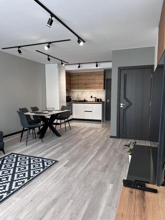A-Brilliant, New! Spacious & Modern Apartment In Varna Whit Garage 外观 照片